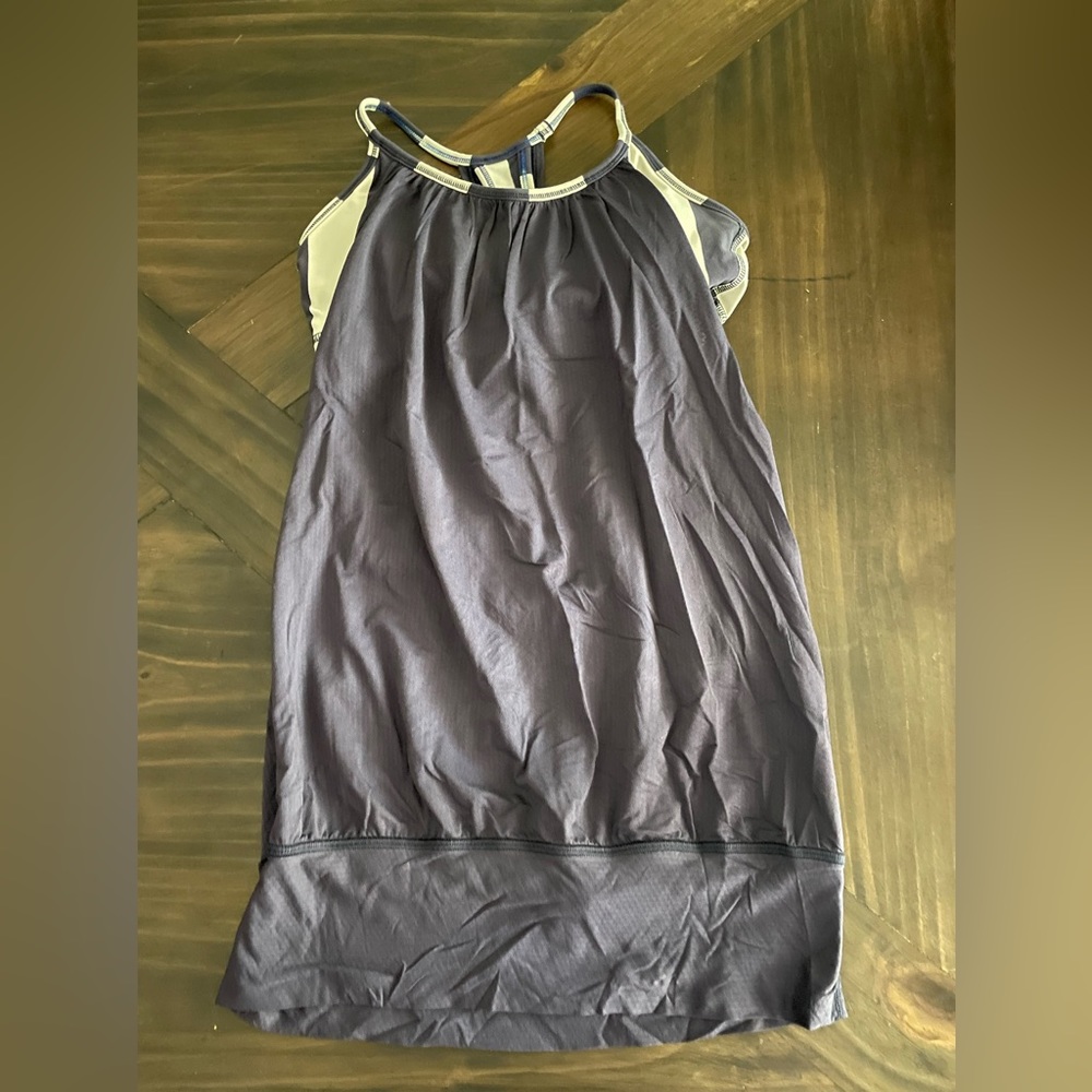 LuluLemon- Size 4